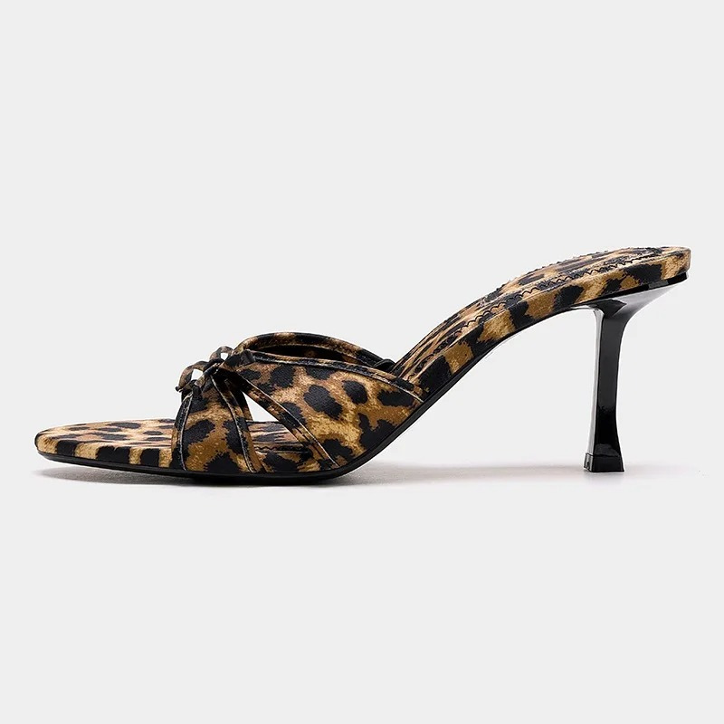Versatile women's open toe kitten heel mule sandals. Elegant slip-on shoes, perfect for chic outfits.