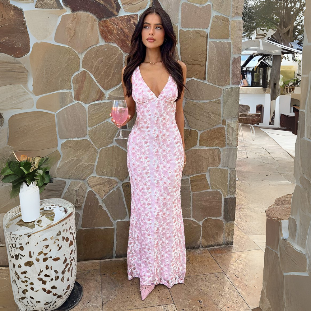 Romantic V-neck pink floral sleeveless maxi dress, perfect for weddings or evening events.