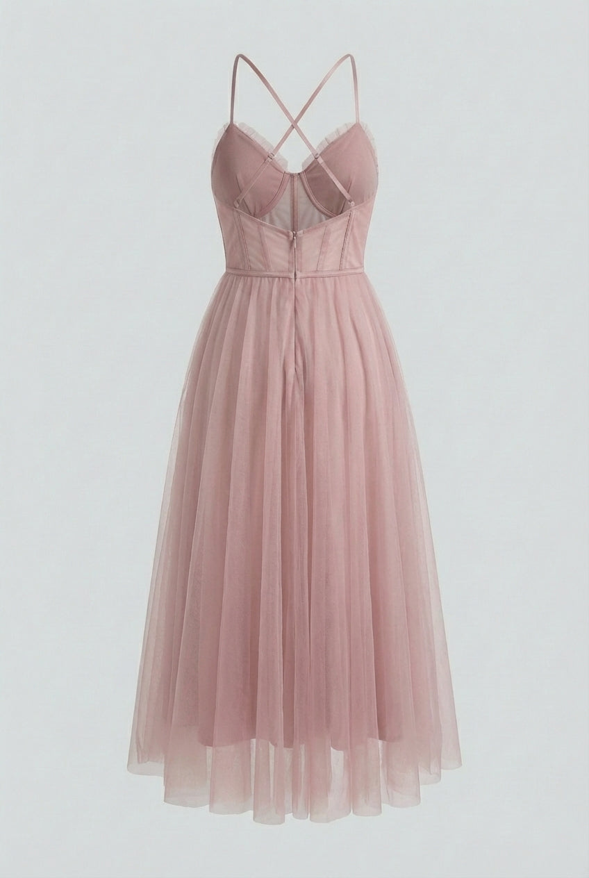Comfortable yet stylish women's pink midi dress, ideal for summer outings.