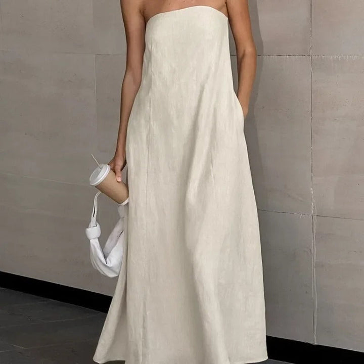 Strapless maxi dress for women, offering effortless elegance and comfort. Ideal for warm weather, minimalist summer style.