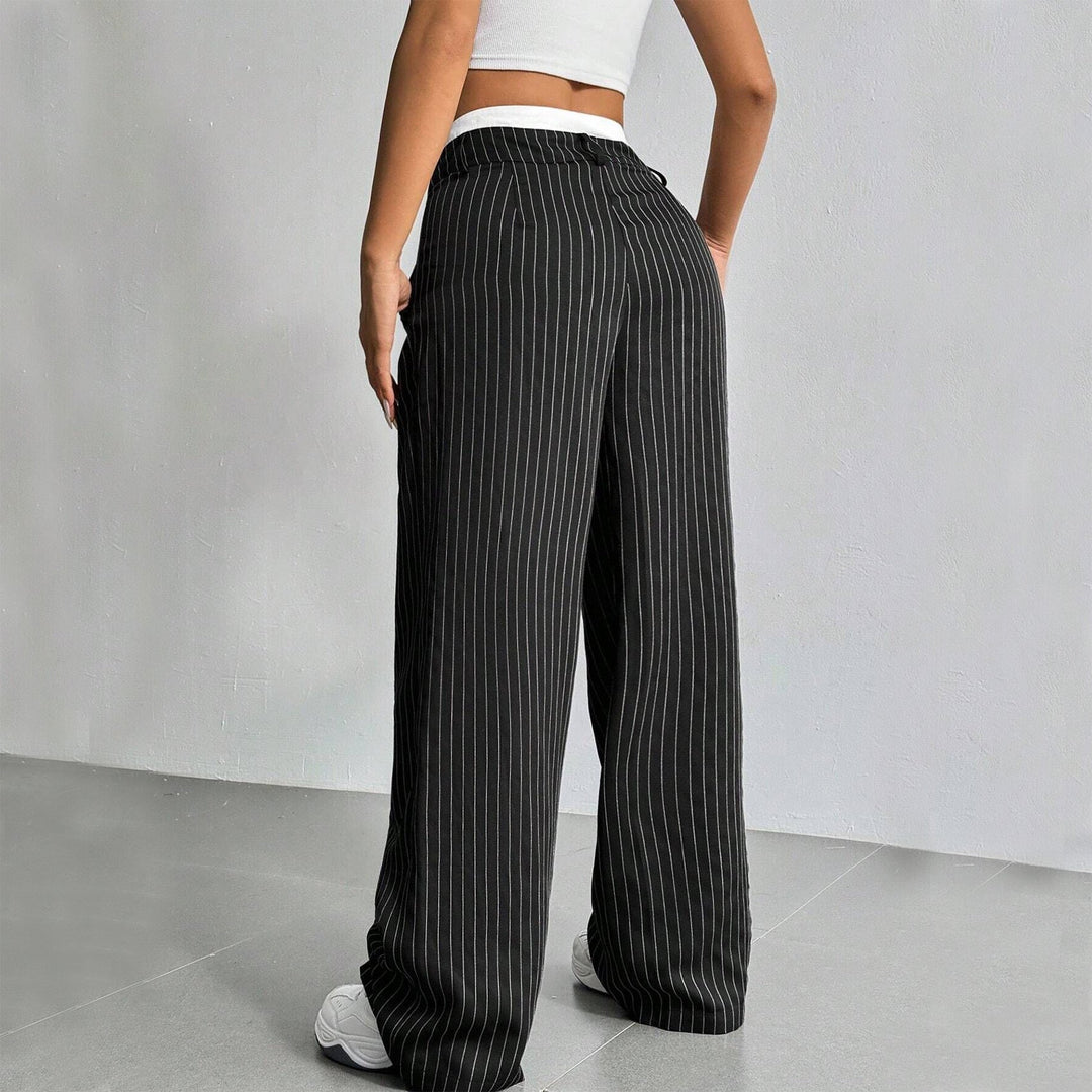 Elegant women's striped wide leg trousers, high-waisted design for comfortable spring & summer fashion.