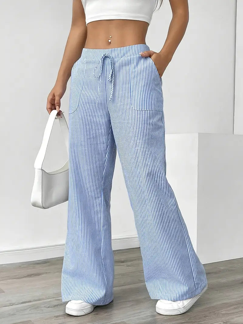 Grey striped wide-leg pants for women, elegant and versatile for daily wear.