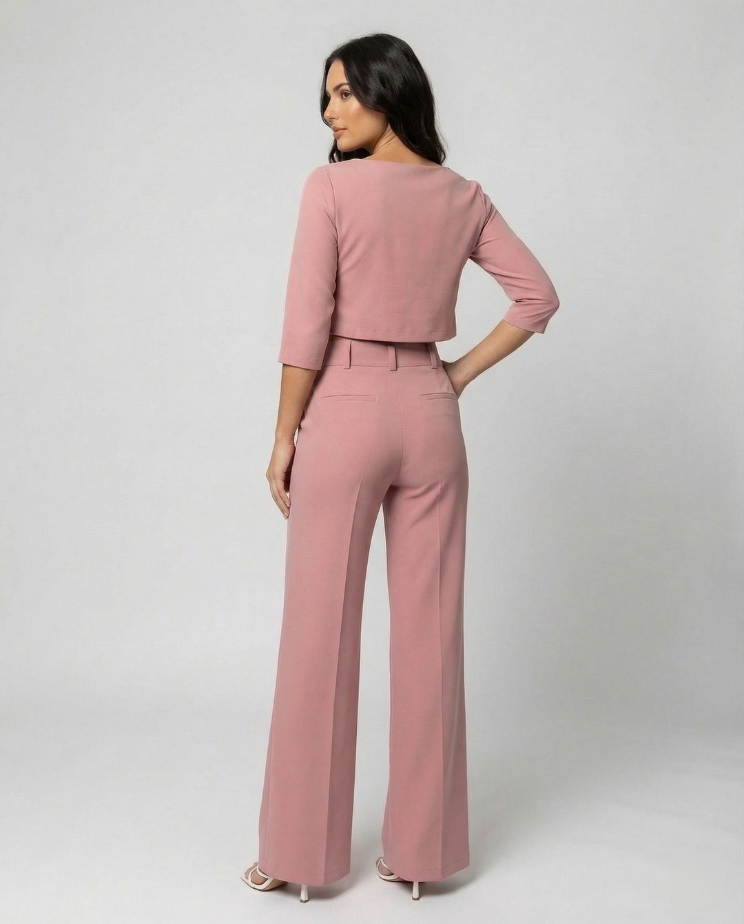 Versatile women's fashion: tailored pants set for work or casual autumn wear.
