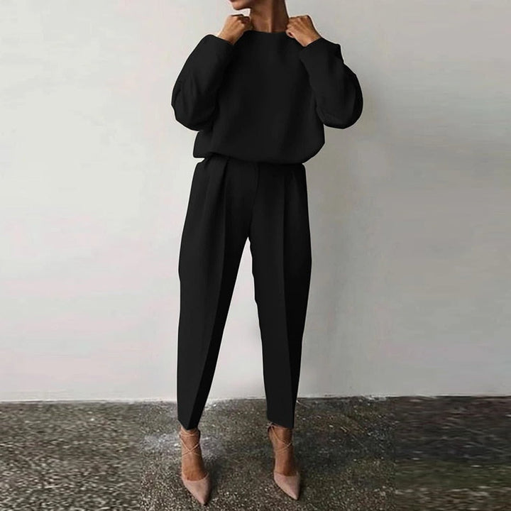 Smart casual women's two-piece set, offering comfort and elegant style.