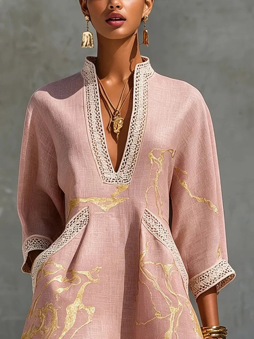 Comfortable women's V-neck mini dress, ideal as a casual summer dress or for versatile day wear.