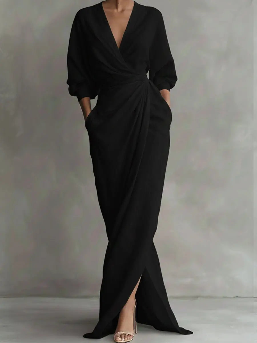 Chic women's V-neck wrap maxi dress, long sleeve & ruched waist detail. An elegant choice for evening events.