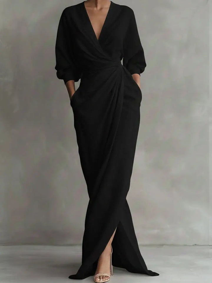 Chic women's V-neck wrap maxi dress, long sleeve & ruched waist detail. An elegant choice for evening events.