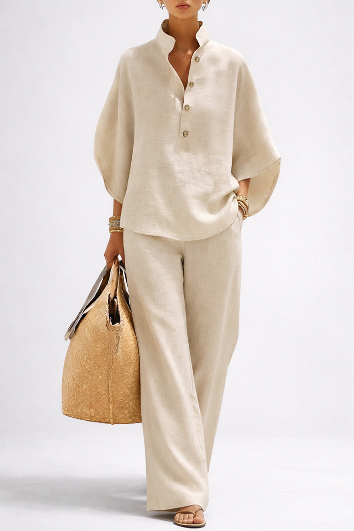 Women's elegant wide leg collared 2 piece outfit set, featuring a stylish top & comfortable trousers.