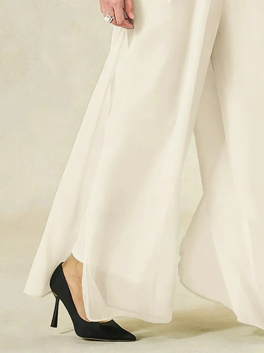 Stylish women's wide leg trousers, an elegant choice for any fashion occasion.