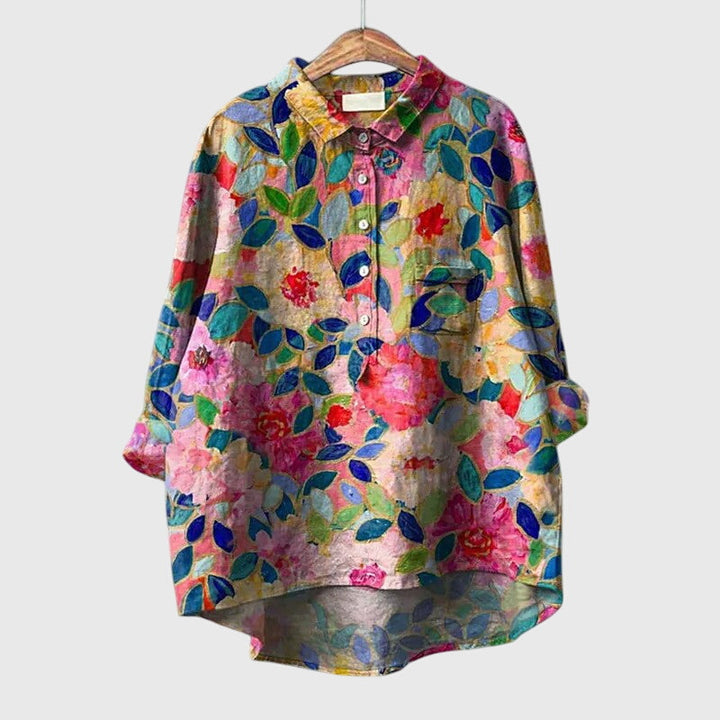 Chic Women's Elly Blouse, combining effortless style with ultimate comfort. A versatile wardrobe staple.