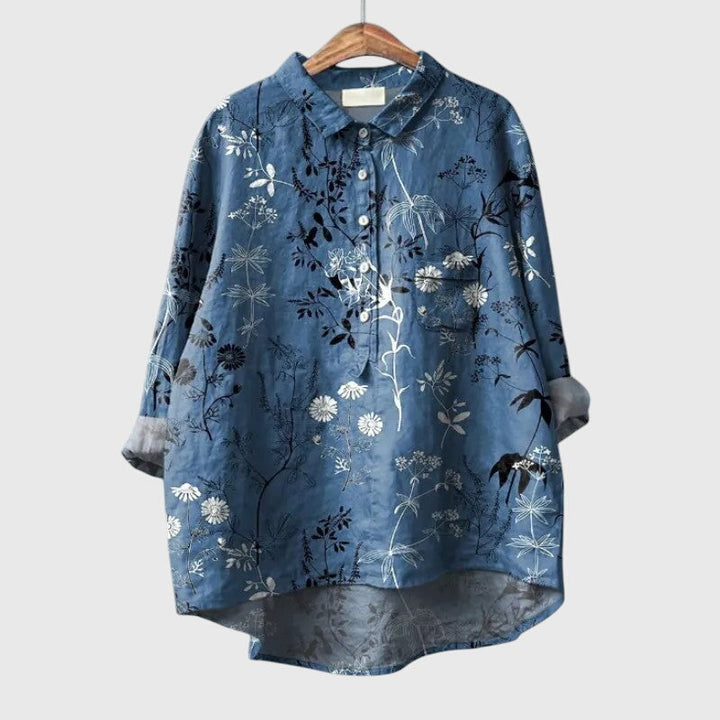 Comfortable Women's Elly Blouse, offering effortless style. A fashionable & versatile wardrobe essential.
