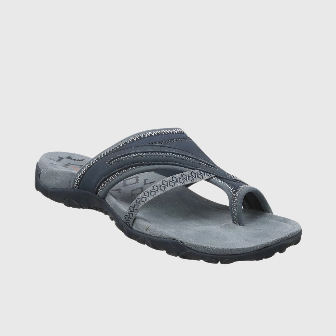 All-day comfortable women's sandals, ergonomic arch support, cushioned, non-slip, adjustable straps for walking.