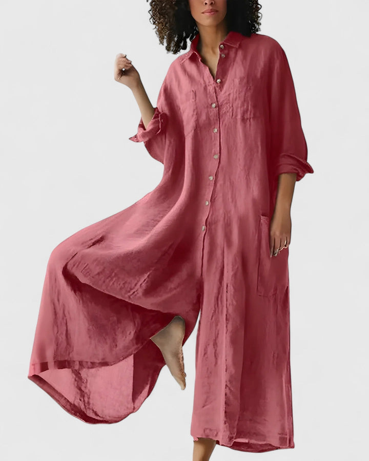 Stylish women's flowy jumpsuit dress, combining elegance with comfort for perfect summer fashion.