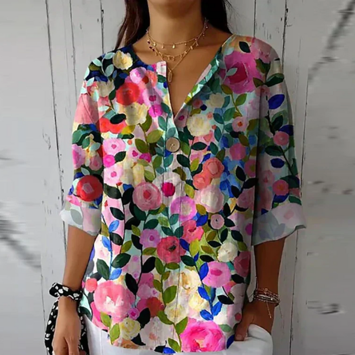 Everyday women's floral 3/4 sleeve blouse, a comfortable, chic, and versatile piece for spring/summer fashion.