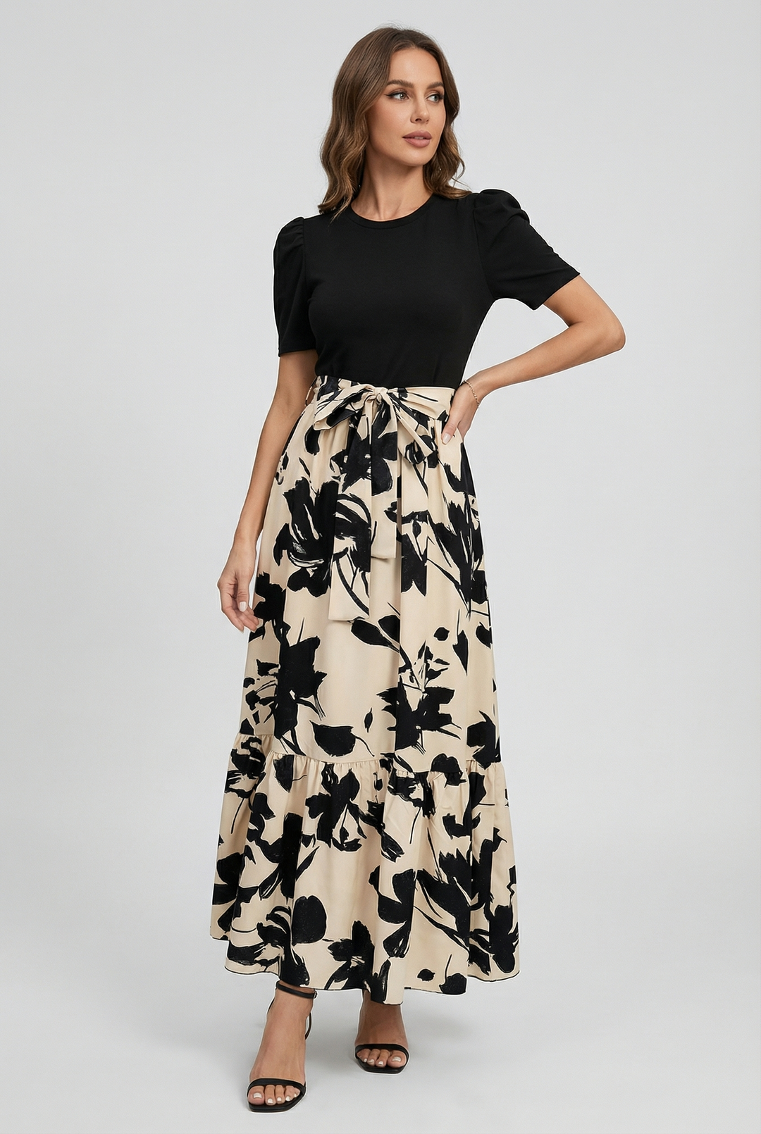 Women's floral a-line maxi dress with short sleeves, perfect for summer parties.