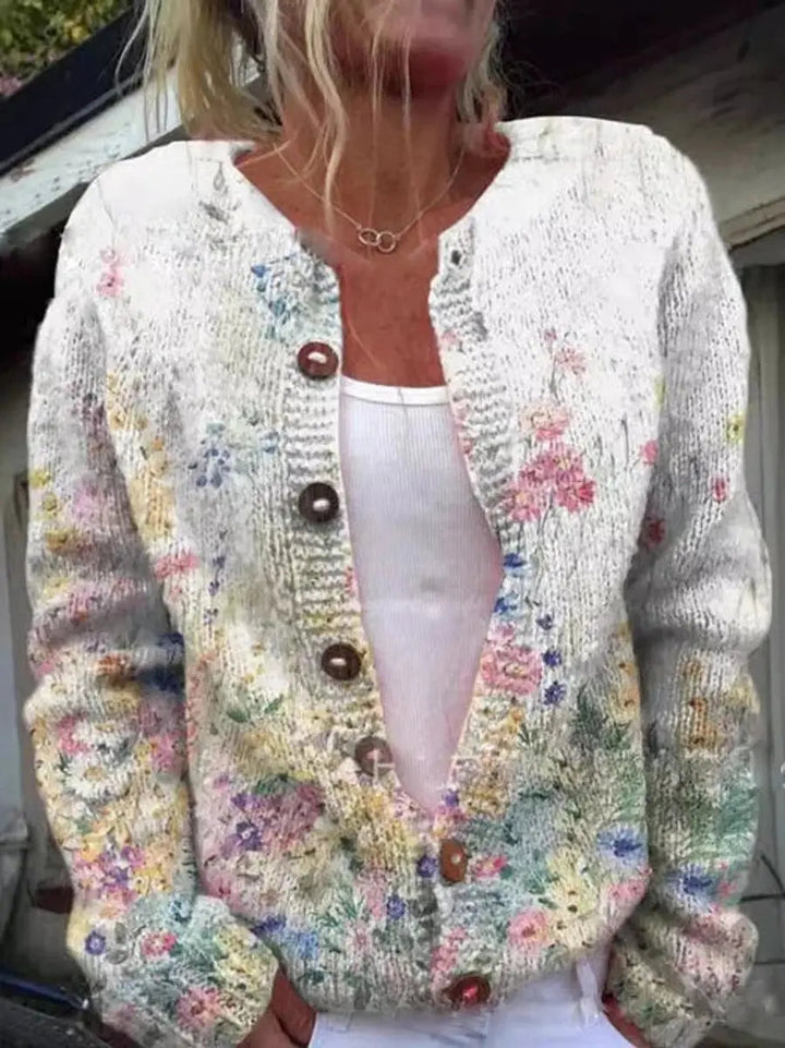 Versatile women's floral print button-up vest. A chic layering cardigan for everyday wear & seasonal style.