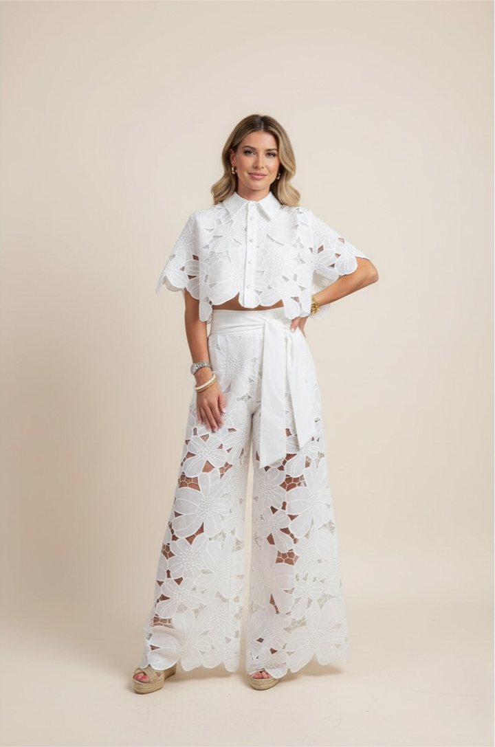 Women's floral two-piece set with delicate embroidery & wide-leg pants. Perfect for summer fashion.