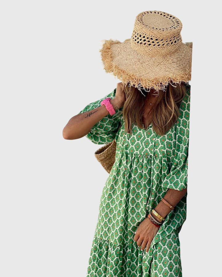 Boho long dress for women, flowy and comfortable. Effortless style, perfect for summer casual fashion.