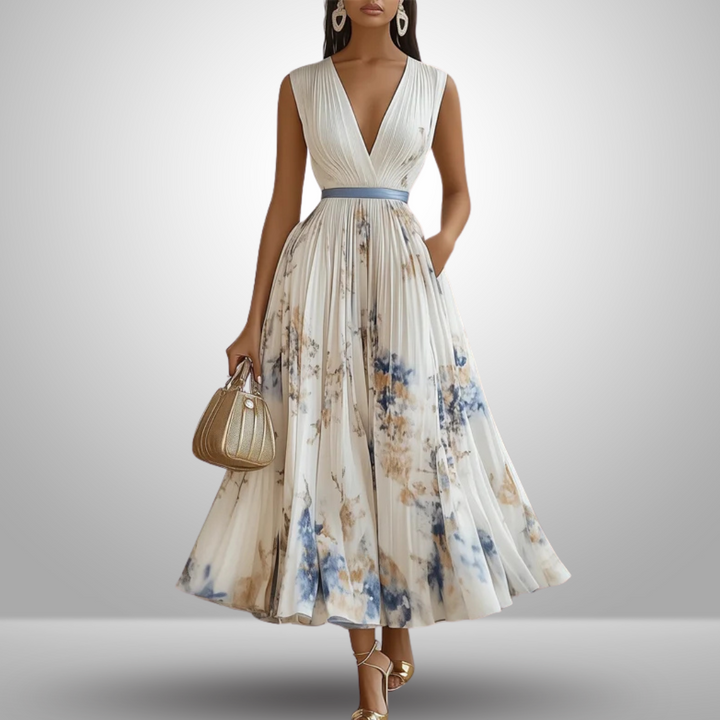 Women's flowy sleeveless maxi dress for summer, elegant and comfortable fashion.