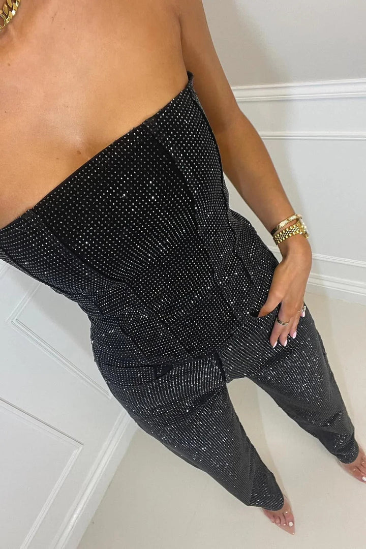 Structured corset top detail from the women's sequin two-piece set, offering a flattering silhouette for parties.
