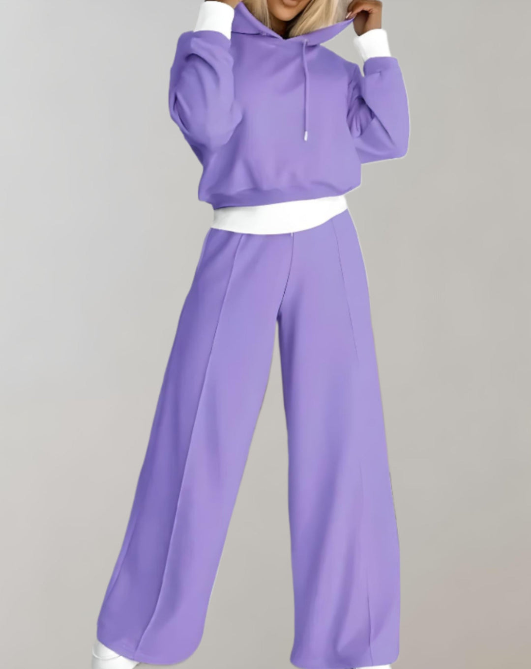 Stylish women's cropped hoodie with drawstring, part of a cozy two-piece loungewear set for relaxed wear.