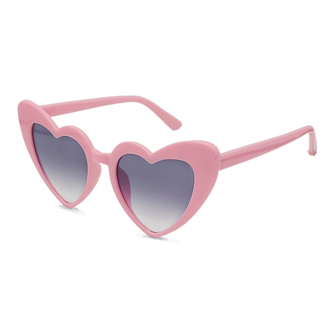 Women's fashionable heart sunglasses, stylish and durable. Essential UV protection eyewear for sunny weather.