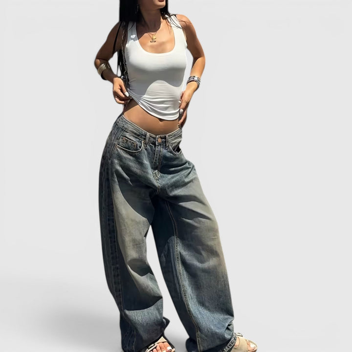 Oversized baggy women's jeans, straight leg denim for a comfortable and casual look.