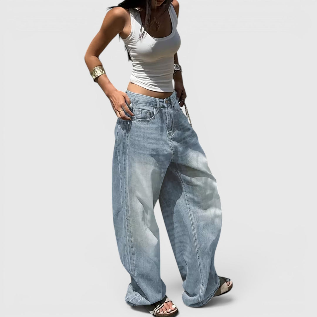 Fashionable high-rise women's denim pants, oversized baggy straight leg for everyday wear.