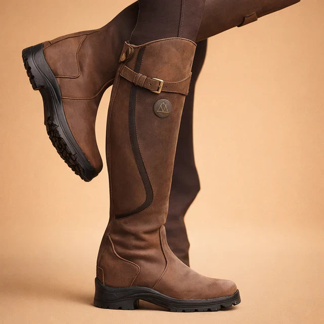 Women's high top waterproof boots for all-weather comfort and everyday wear.