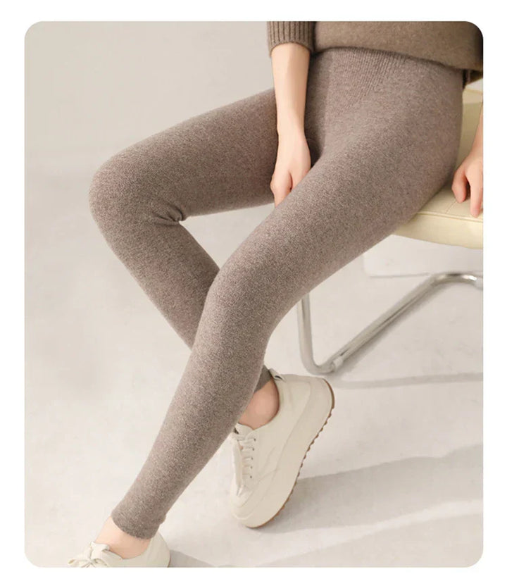 Stylish women's high waist cashmere leggings, fine knit for cozy fall & winter looks.
