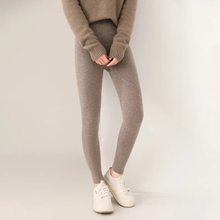 Women's elegant high waist cashmere leggings, soft & cozy for ultimate fall comfort.