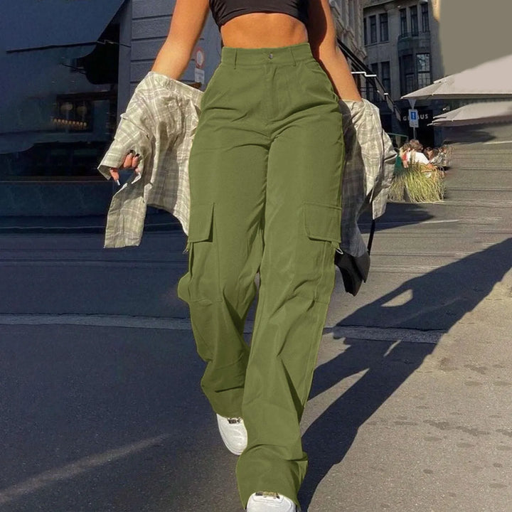 High-waist women's relaxed fit cargo pants offering ultimate comfort and modern utility fashion.