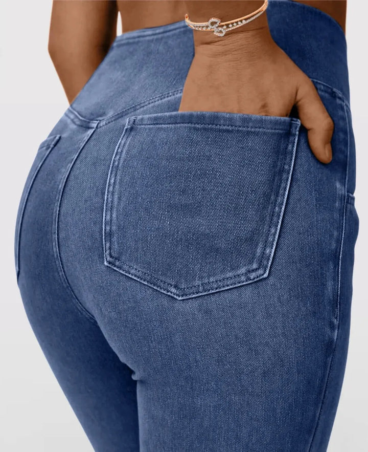 Black high-waist stretch jeans for women, offering both style and everyday comfort.