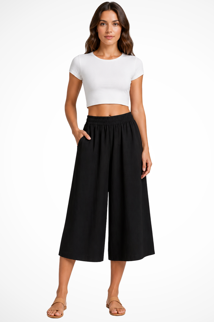 Women's high waist wide leg cropped trousers with practical side pockets, perfect for casual wear.