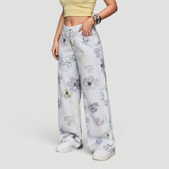 Women's casual wide leg denim trousers, high waist for comfort & style.
