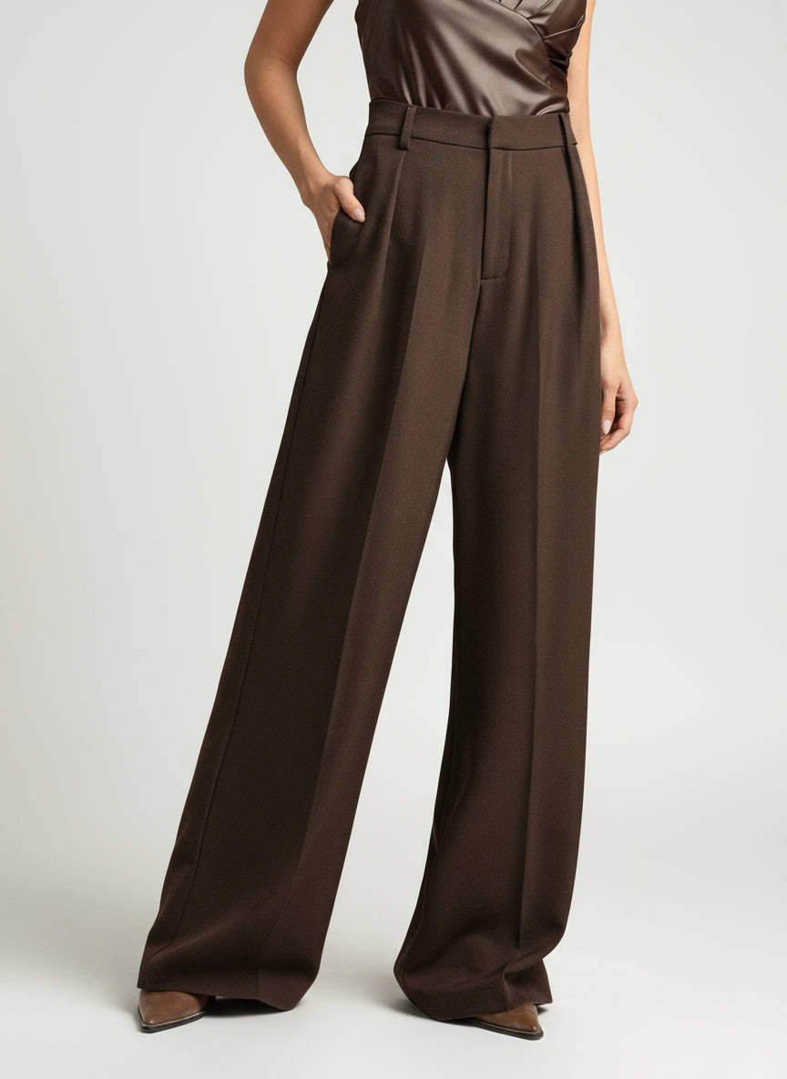 Everyday style elevated with these women's high waist wide leg pants.