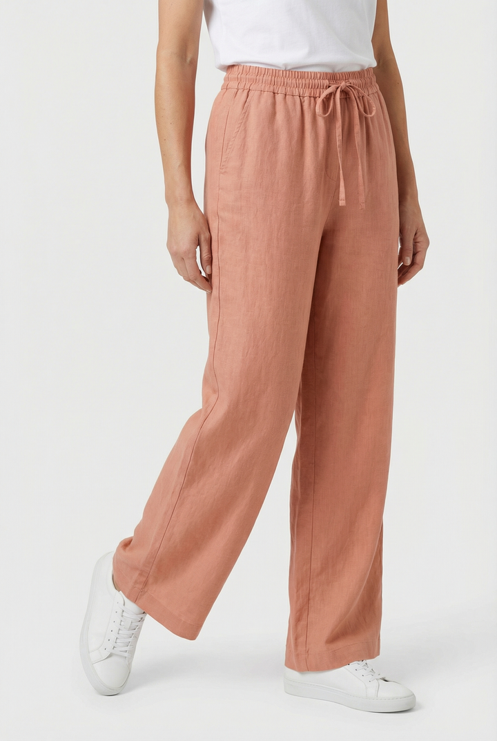 Stylish women's linen trousers with a comfortable, breathable high-waist fit.