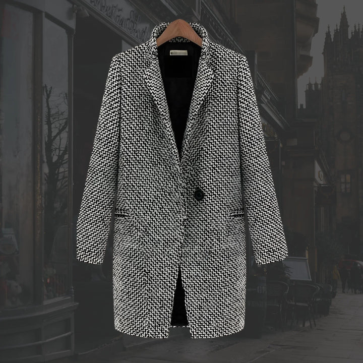 Women's houndstooth winter trench coat with single-button closure. Elegant and chic outerwear for cold weather.