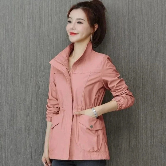 Stylish women's lightweight casual jacket in a neutral color, ideal for everyday spring and fall outfits.