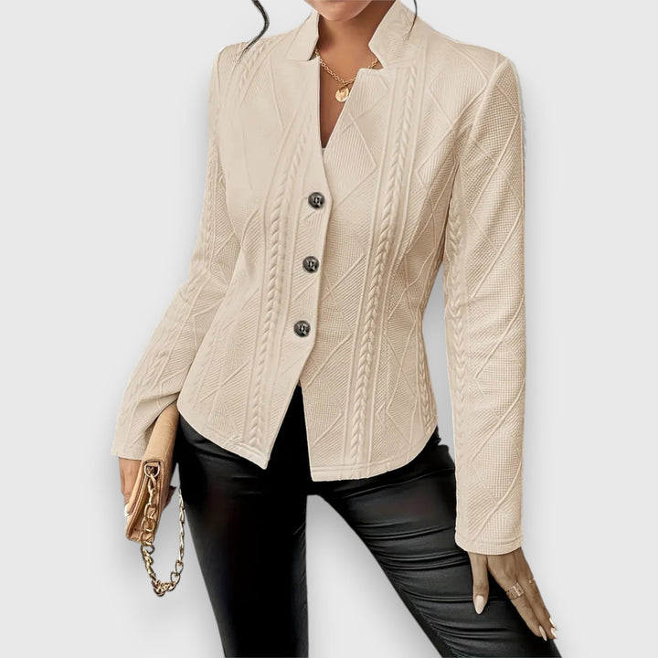 Spring layering jacket for women, chic and lightweight for versatile everyday looks.