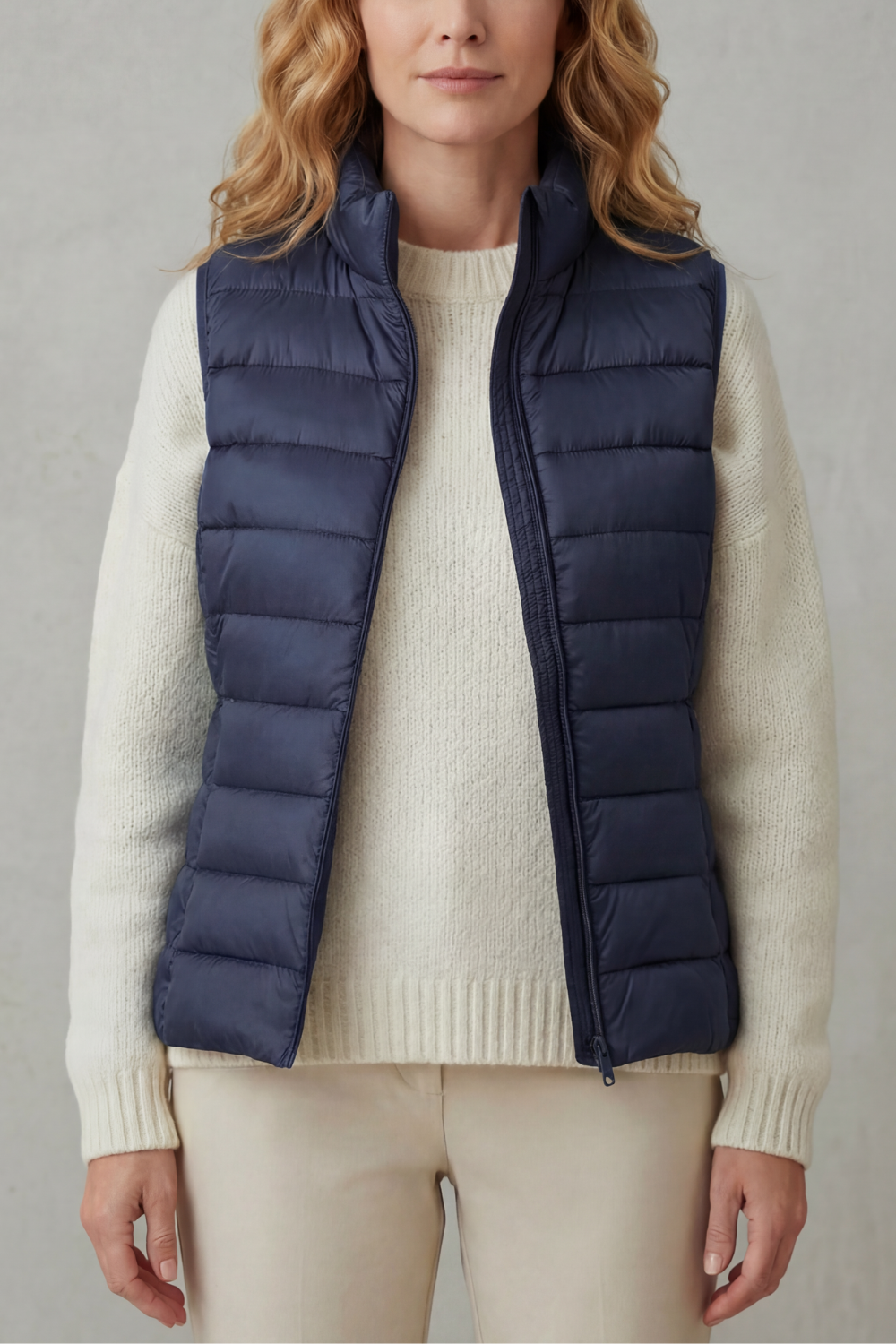 Versatile women's quilted vest, perfect for adding a touch of warmth and fashion.