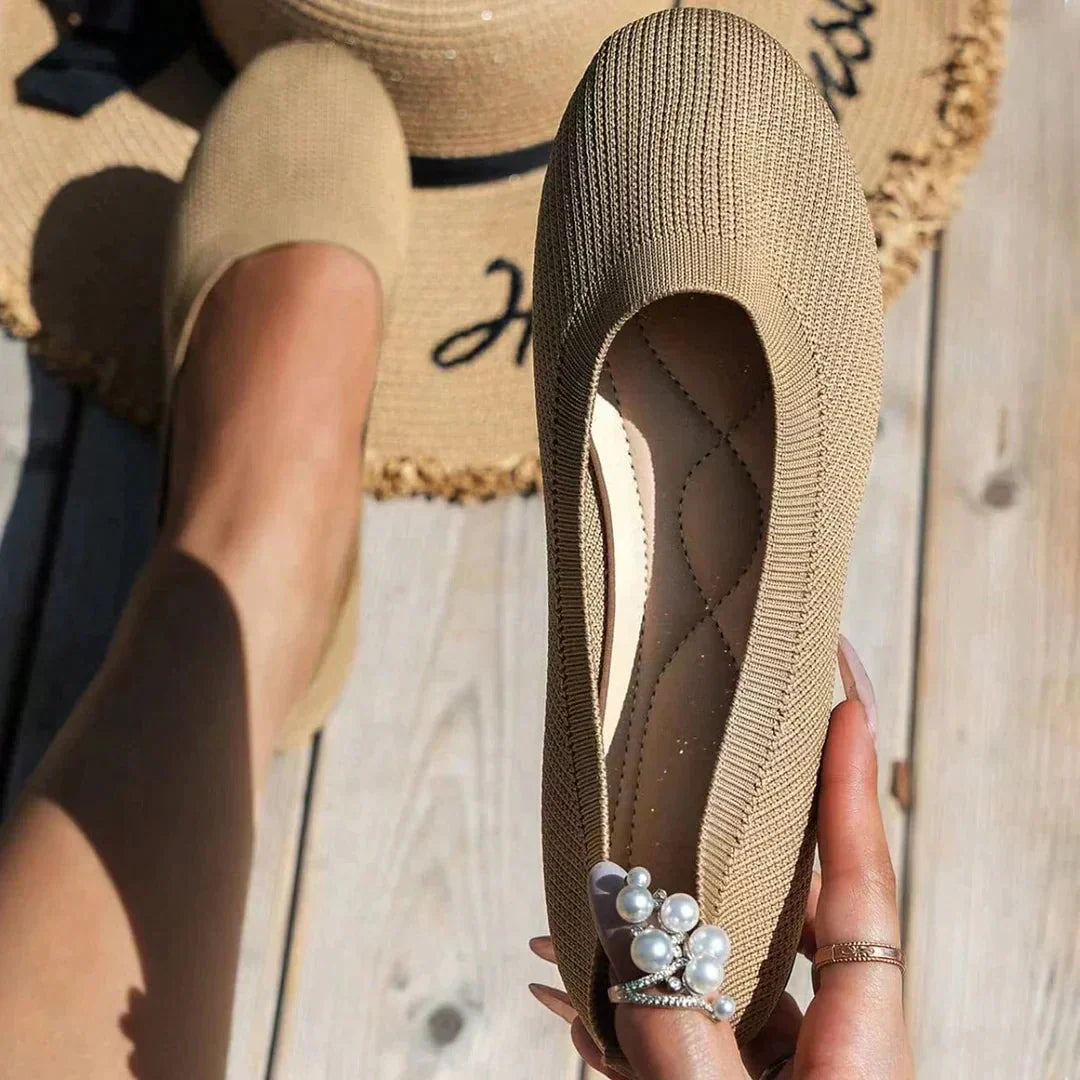 Chic ladies' summer ballerina flats, featuring lightweight comfort, breathable design, and versatile style.