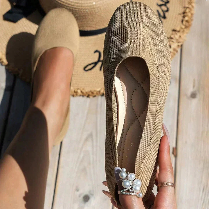 Chic ladies' summer ballerina flats, featuring lightweight comfort, breathable design, and versatile style.
