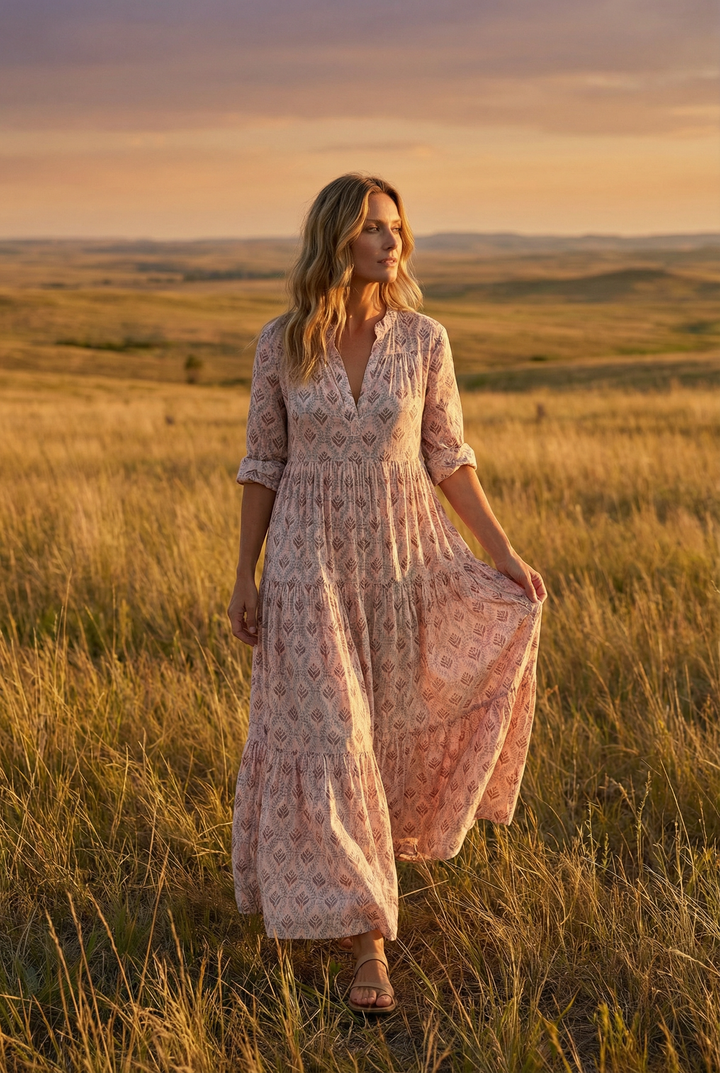 Women's 3/4 sleeve summer maxi dress with a charming vintage print design