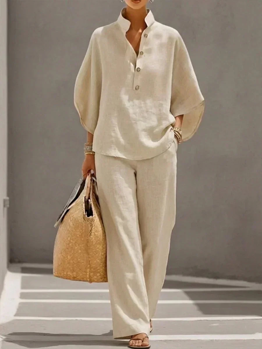 Women's linen two-piece set with batwing sleeves & wide-leg pants. Relaxed fit, perfect for summer casual wear.