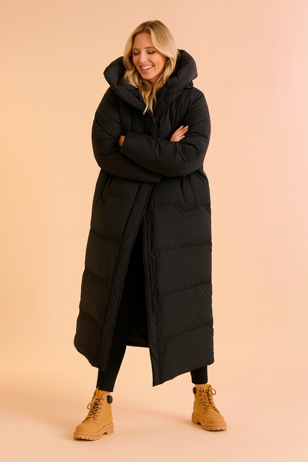 Casual and stylish women's winter jacket, featuring a cozy hooded and quilted design.