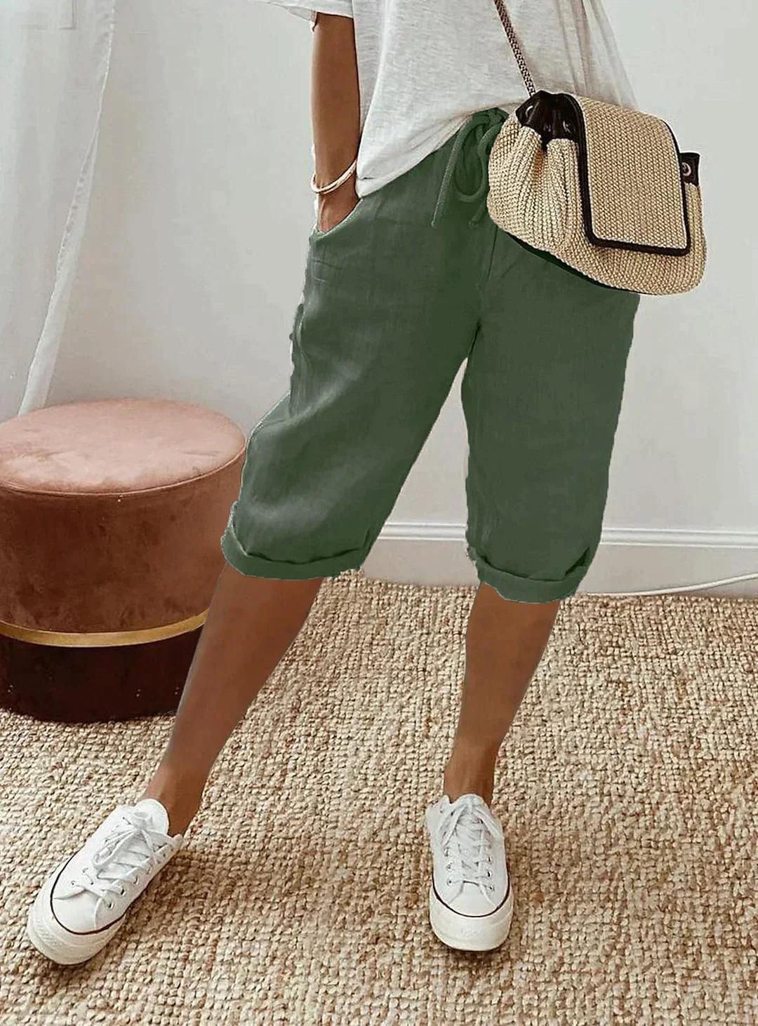 Women's comfortable loose capri pants with an elastic waist, perfect for relaxed summer style.