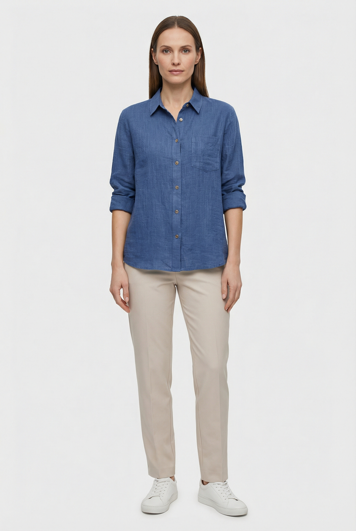 Comfortable basic top for women, loose fit for effortless style