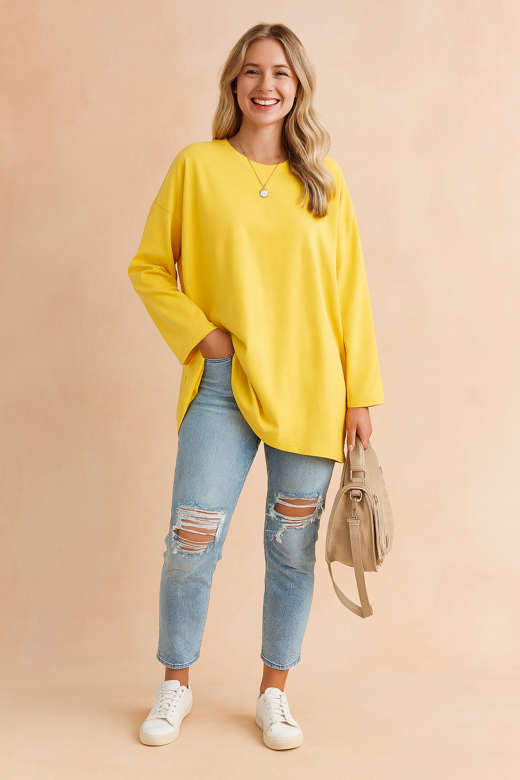 Women's cozy loose sweater, a stylish long-sleeve pullover for ultimate comfort and casual chic.