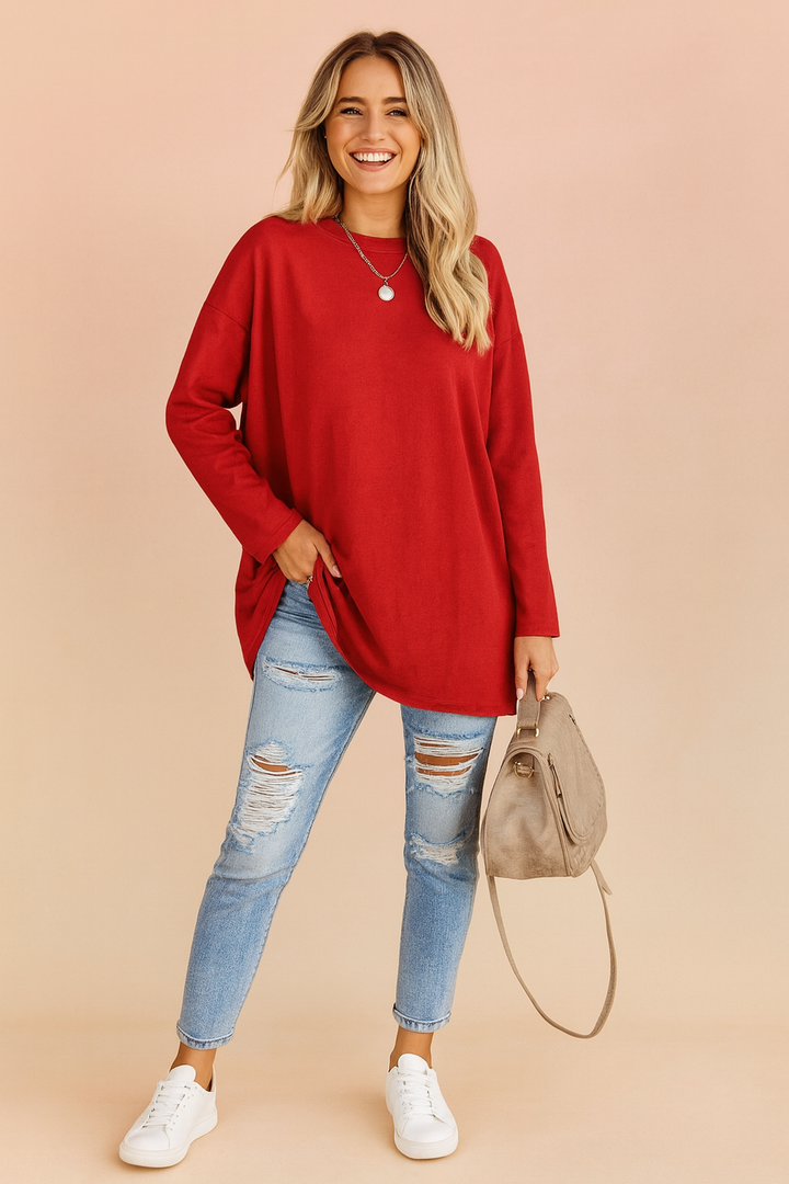 Cozy women's loose fit pullover in a stylish design, perfect for casual warmth.